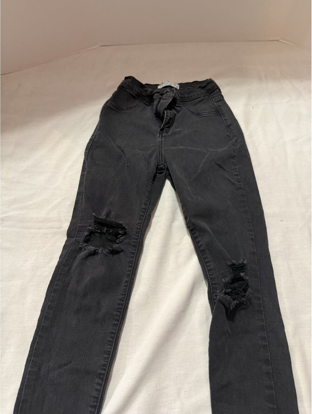 Encore Ripped Skinny Jeans Black Size 1